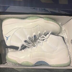 Air Jordan 11 Retro High Sneakers
